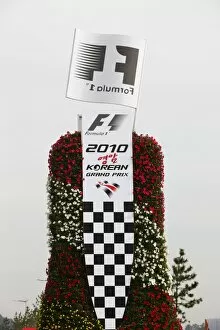 Images Dated 23rd October 2010: Formula One World Championship: Circuit flora