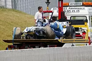 Images Dated 2nd July 2004: Formula One World Championship: Damage sustained to the Williams BMW FW26 of Juan Pablo Montoya