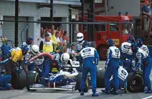 Formula One World Championship: Damon Hill Williams FW17, pits before his collision with Michael Schumacher