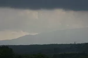 Mount Fuji Gallery: Formula One World Championship: Dark clouds around the track