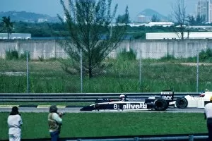 Images Dated 12th October 2005: Formula One World Championship: Elio De Angelis Brabham BMW BT55 loses his front left wheel