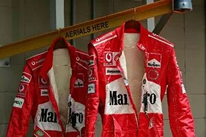 Images Dated 23rd October 2004: Formula One World Championship: Ferrari overalls