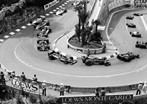 Formula 1 Gallery: Formula One World Championship: The field head through Loews hairpin in the early laps of the race