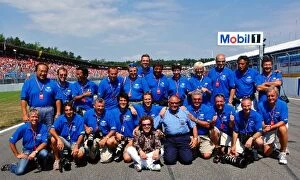 Images Dated 30th July 2006: Formula One World Championship: FOPA celebrate their twentieth anniversary with honorary member