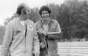 Team Mates Collection: Formula One World Championship: Fourth placed Denny Hulme McLaren enjoys a joke with team mate
