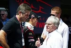 Images Dated 22nd May 2004: Formula One World Championship: George Clooney Actor, who is promoting the film Oceans Twelve with