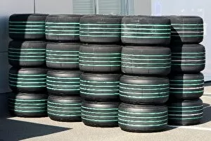 Fuji Gallery: Formula One World Championship: Green striped tyres
