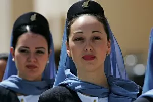 Images Dated 12th March 2006: Formula One World Championship: Gulf Air Stewardesses