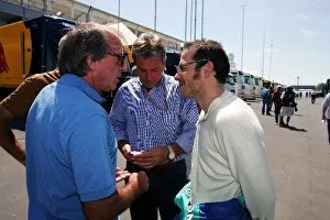 Images Dated 27th May 2005: Formula One World Championship: Jacques Laffite talks with Craig Pollock Driver Manager
