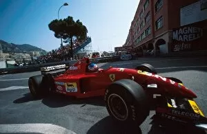 Monaco Collection: Formula One World Championship: Jean Alesi Ferrari 412T2 was in second place before crashing