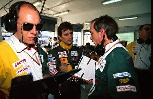 Engineer Collection: Formula One World Championship: Jock Clear Lotus Race Engineer with Alessandro Zanardi Lotus 109