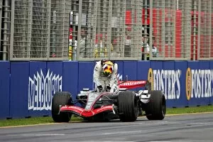 Images Dated 2nd April 2006: Formula One World Championship: Juan Pablo Montoya McLaren Mercedes MP4 / 21 retired from the race