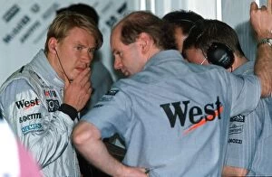 Images Dated 8th January 2001: Formula One World Championship: Mika Hakkinen McLaren and Adrian Newey McLaren Technical Director