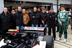 2004 Collection: Formula One World Championship: The Minardi team pay their respects to the late John Walton