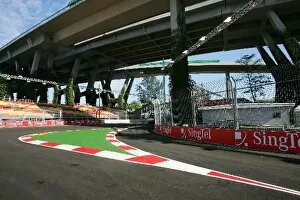 Images Dated 24th September 2009: Formula One World Championship: The new pit lane exit
