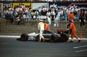 Images Dated 21st December 2000: Formula One World Championship: Phillipe Streiff Tyrrell 016 retires with a blown engine