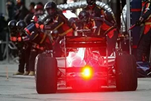 Images Dated 5th April 2009: Formula One World Championship: Pitstop for Sebastien Bourdais Scuderia Toro Rosso STR4
