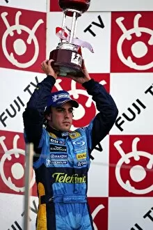 Images Dated 9th October 2005: Formula One World Championship: Third placd Fernando Alonso Renault on the podium