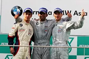 Images Dated 18th March 2006: Formula One World Championship: The podium: J Grunwell, second; H Al Fardan, winner; S. Abay third