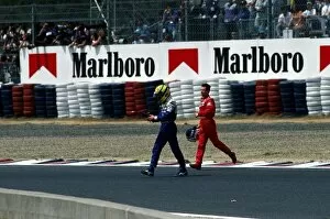 1994 Gallery: Formula One World Championship: Pole sitter Ayrton Senna Williams walks back to the pits with