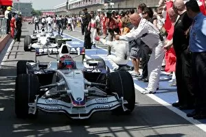 Images Dated 8th June 2008: Formula One World Championship: Race winner Robert Kubica BMW Sauber F1.08 arrives in parc ferme