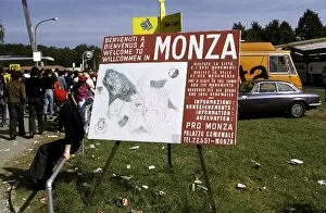 Images Dated 26th March 2003: Formula One World Championship: Signage welcoming spectators to the Italian Grand Prix - held at