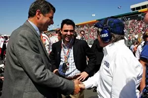 Images Dated 20th March 2007: Formula One World Championship: Steve Bracks Victoria Premier meets Jackie Stewart on the grid