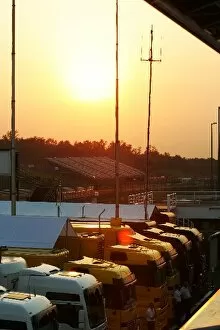 Images Dated 29th July 2005: Formula One World Championship: Sunset over the paddock