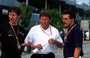 Images Dated 27th March 2002: Formula One World Championship: Technical Director of Ilmor Engineering Mario Illien left