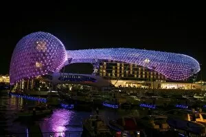 Images Dated 28th October 2009: Formula One World Championship: The Yas Hotel and Marina
