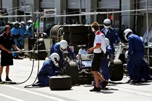 Nordschliefe Gallery: GP2: Can Artam iSPORT makes a pit stop: GP2, Rd 6, Nurburgring, Germany, 28 May 2005
