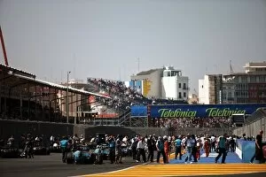 Images Dated 22nd August 2009: GP2 Series: The grid before the start of the race