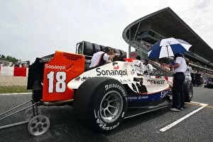 Images Dated 9th May 2009: GP2 Series: Ricardo Teixeira Trident Racing on the grid