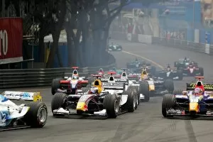 Images Dated 21st May 2005: GP2: The start of the race: GP2, Rd 5, Monte Carlo, Monaco, 20 May 2005