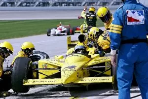 Pitstop Gallery: Indy Racing League: Race winner Sam Hornish Jr. Panther Racing Dallara Chevrolet makes a pitstop