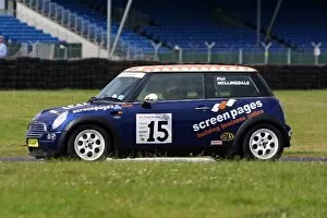 Images Dated 30th July 2002: John Cooper Challenge: Phil Hollingdale Mini Cooper Club Sport