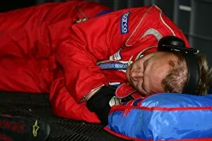 Images Dated 15th June 2003: Le Mans 24 Hours: Even mechanics need sleep