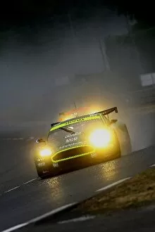 Images Dated 15th June 2006: Le Mans 24 Hours: Pedro Lamy / Stephane Ortelli / Stephane Sarrazin Aston Martin Racing Aston
