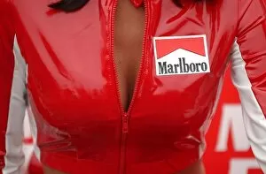 Images Dated 9th August 2003: Marlboro grid girl. Marlboro Masters of Formula 3, Zandvoort, Netherlands