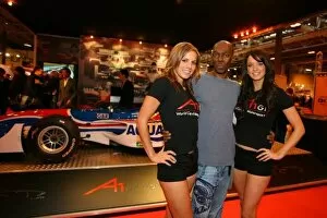 Images Dated 10th January 2008: Maxi Jazz and the A1GP Girls at the Autosport Show