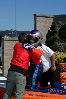 Images Dated 28th August 2005: Menards Infiniti Pro Series: Marco Andretti gets congratulations from IRL driver, Dan Wheldon
