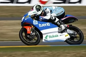 Rd3 French Grand Prix Collection: MotoGP: Pol Espargaro Tuenti Racing, won the 125cc race