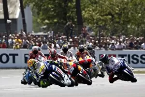Rd3 French Grand Prix Collection: MotoGP: Valentino Rossi, FIAT Yamaha: MotoGP, Rd3, Monster Grand Prix de France