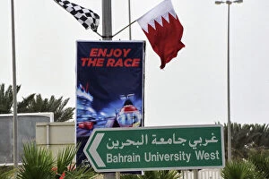 Sakhir Collection: Preparations, Bahrain International Circuit, Sakhir, Bahrain, Wednesday 2 April 2014