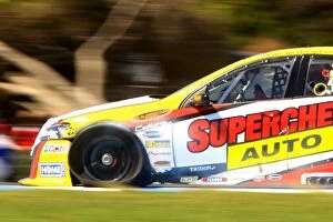 Russell Ingall (AUS) Supercheap PMM Commodore spoilt his afternoon with a delaminated front tyre