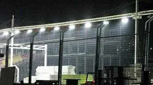 Construction Gallery: Singapore Circuit Construction: The floodlights are tested at night