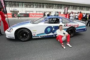 Dubai Autodrome Gallery: Speedcar Series: Stefan Johansson on the grid