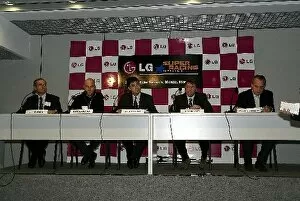 Images Dated 9th March 2004: Super Racing Weekend Launch: The press conference for the launch of the 2004 Eurosport Super