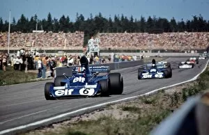 1970s F1 Gallery: Swedish Grand Prix, Monte Carlo, 17th June 1973: Francois Cevert leads Jackie Stewart
