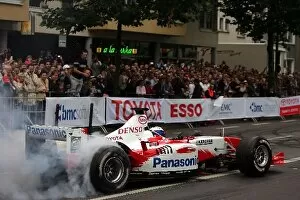 Images Dated 21st August 2004: Toyota City Grand Prix: Olivier Panis Toyota TF103